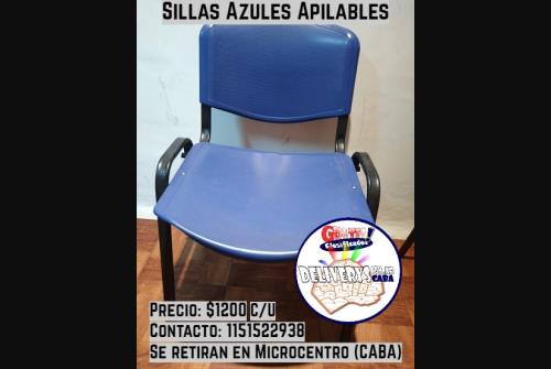 Sillas azules apilables